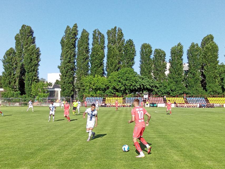 Radnički dočekuje Železničar iz Pančeva, ulaz na Čair besplatan : Sport :  Južne vesti